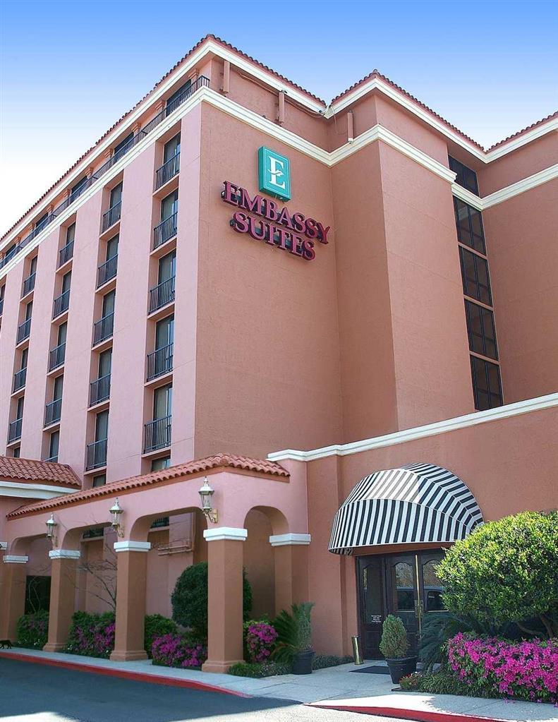 เอมบาสซีสวีท โฮเต็ล แบตอน รูจ Hotel บาตันรูช ภายนอก รูปภาพ